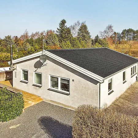 Сasa de vacaciones Two-bedroom Holiday In Henne 9 Fårevejle